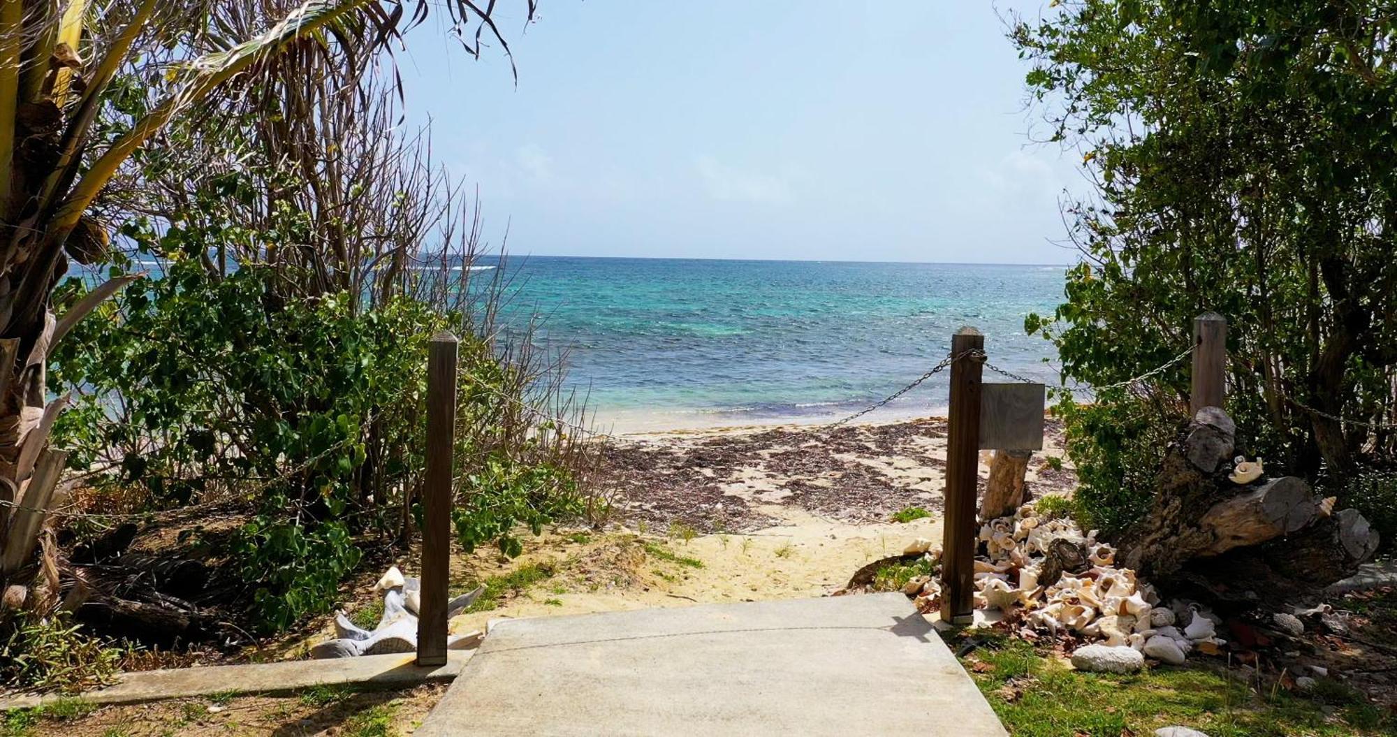 ​​​​​​​Hibiscus Beach House 2 Bedroom 2.5 Bath Take 30 Steps To Your Private Beach Christiansted Exterior photo